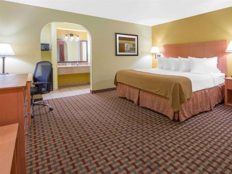Days Inn By Wyndham Lubbock South Exterior foto