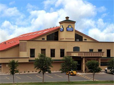Days Inn By Wyndham Lubbock South Exterior foto